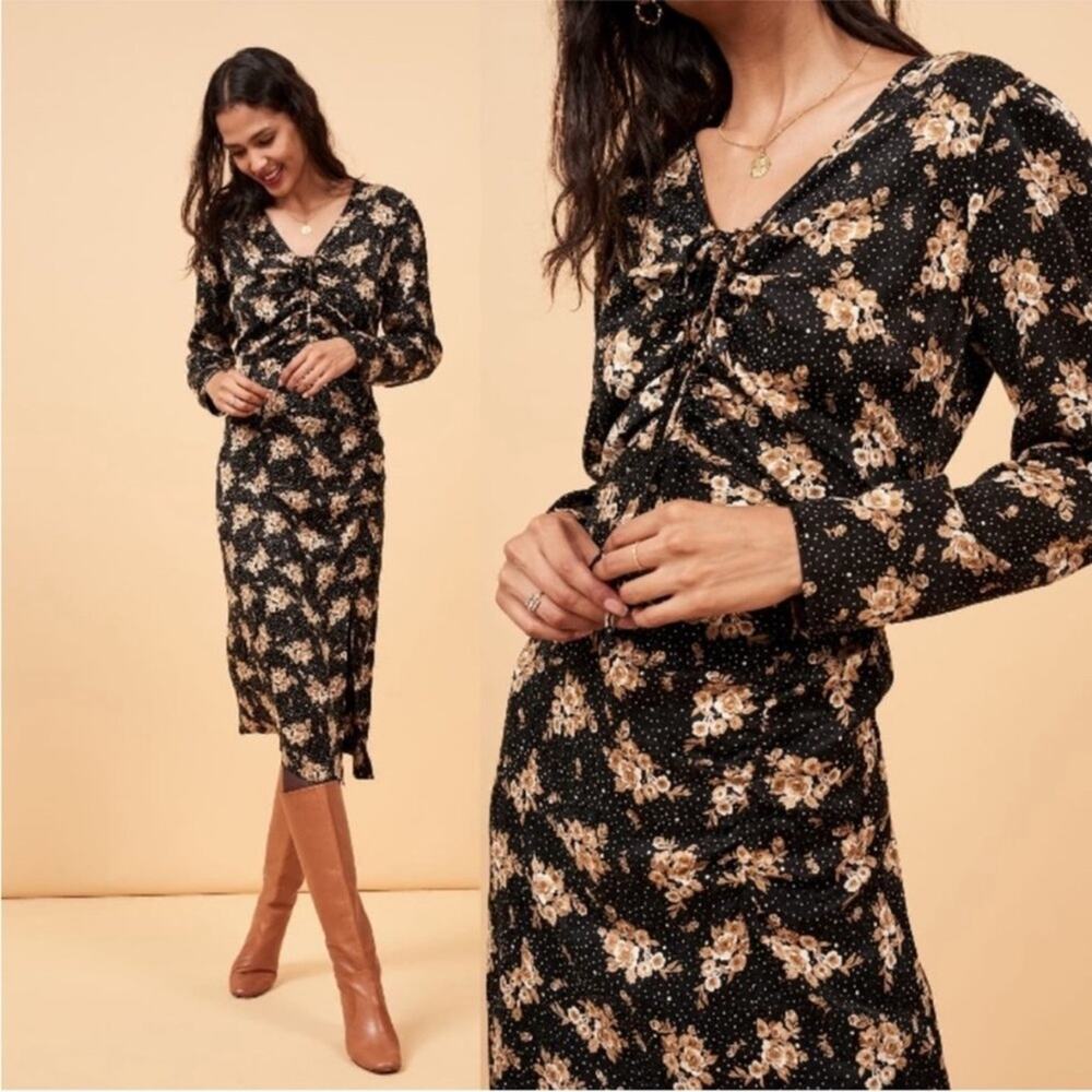 Rouje Anouk dress size 34 USA 2 Beautiful black floral dress ruched v neck